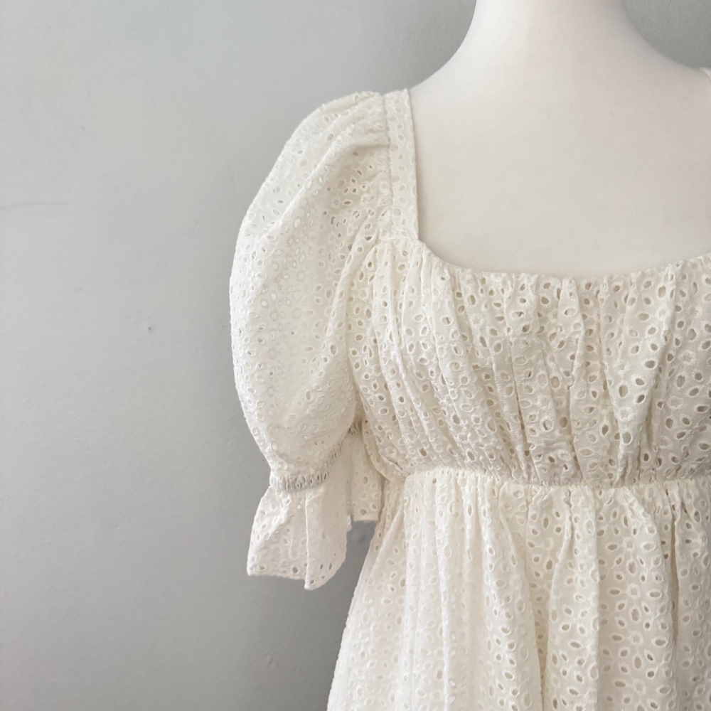 Buddy Love Valentina White Eyelet Puff Sleeve Mini Dress Size Small - Picture 4 of 12